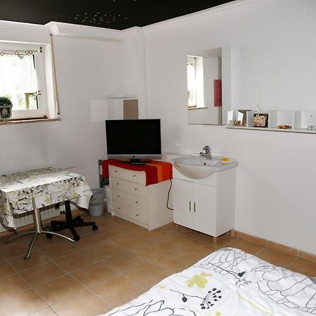 Gaestehaus Schaefer Bensheim Bagian luar foto