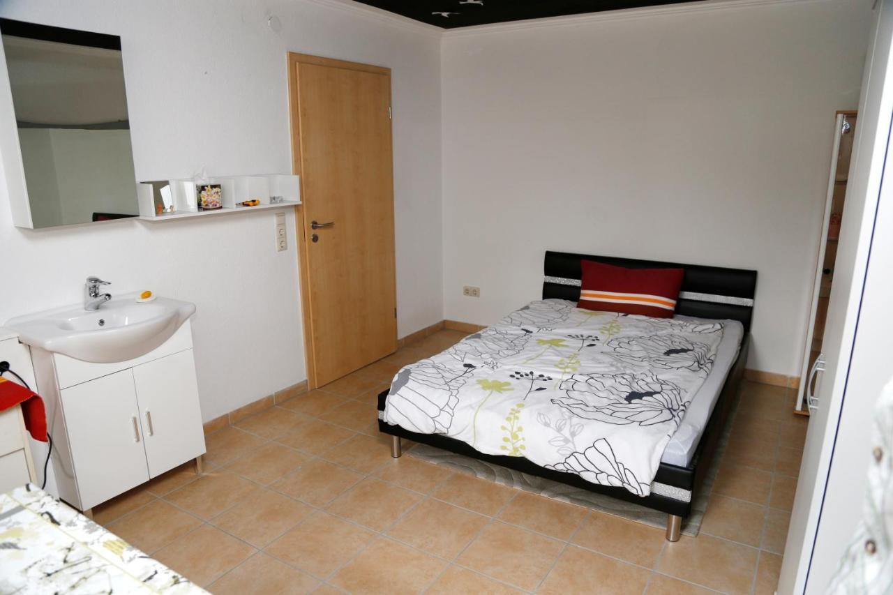 Gaestehaus Schaefer Bensheim Bagian luar foto